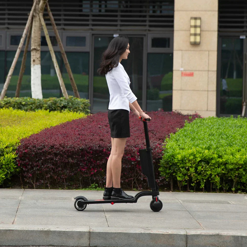 Scooter elettrico HX X6 con zaino