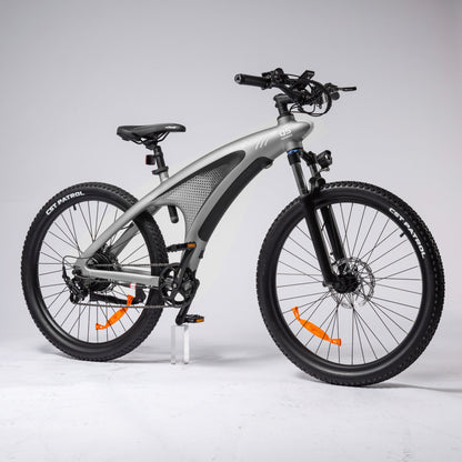 Bicicletta elettrica HX Q5 Shark con batteria integrata da 48V 20Ah.